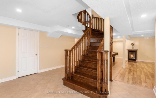 5839 Fieldon Road, Mississauga, ON - Indoor Photo Showing Other Room