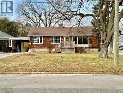 187 TWEEDSMUIR AVENUE East  Chatham, ON N7M 4A1