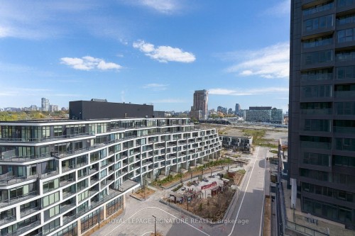 920-1 Quarrington Lane, Toronto, ON - Outdoor