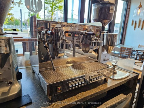 3469 Lake Shore Boulevard W, Toronto, ON 