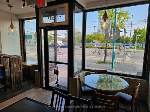 3469 Lake Shore Boulevard W, Toronto, ON 