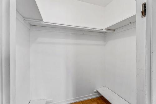 Penderie (Walk-in) - 101 16E Rue, Laval (Laval-Des-Rapides), QC - Indoor With Storage