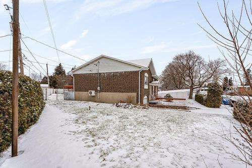 Cour - 101 16E Rue, Laval (Laval-Des-Rapides), QC - Outdoor