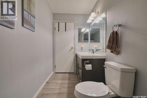 313 Centennial Boulevard, Warman, SK - Indoor Photo Showing Bathroom