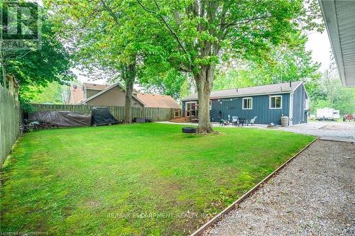 8 Beach Road, Haldimand, ON - Outdoor