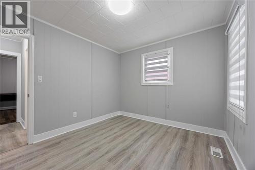 460 Ontario Street, Warwick-Watford, ON - Indoor Photo Showing Other Room