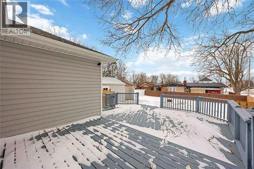 460 Ontario Street, Warwick-Watford, ON - Outdoor