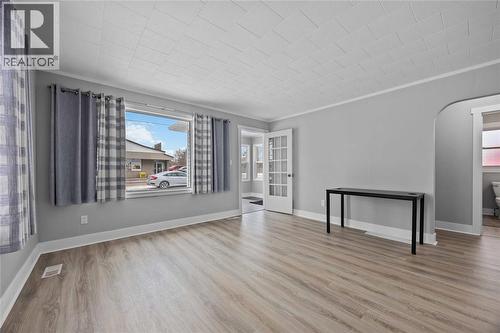 460 Ontario Street, Warwick-Watford, ON - Indoor