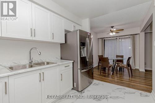 91 - 91 Baronwood Court, Brampton, ON - Indoor Photo Showing Kitchen With Double Sink