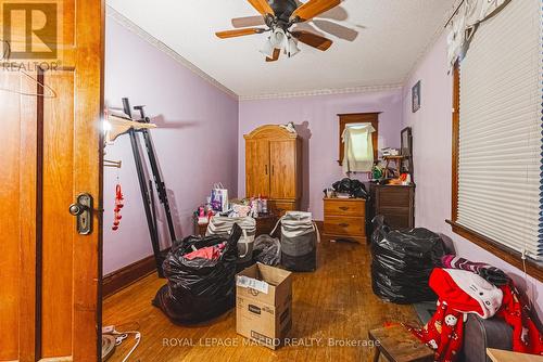 193 Edgemont Street S, Hamilton, ON - Indoor