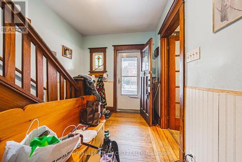 193 Edgemont Street S, Hamilton, ON - Indoor Photo Showing Other Room