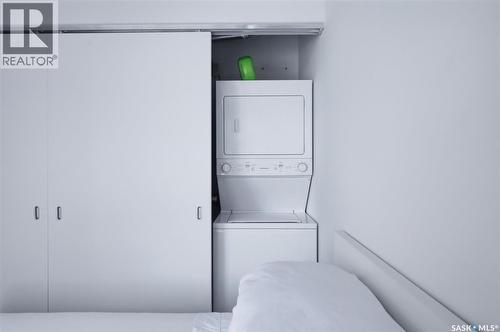 504 490 2Nd Avenue S, Saskatoon, SK - Indoor Photo Showing Laundry Room