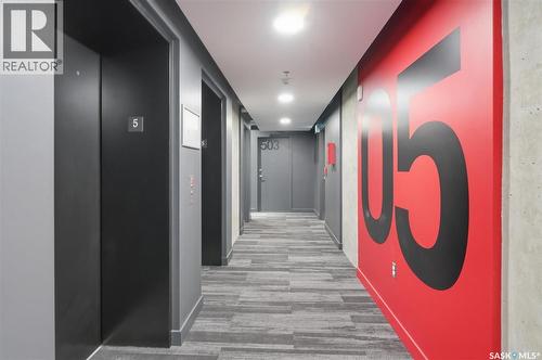 504 490 2Nd Avenue S, Saskatoon, SK - Indoor Photo Showing Other Room