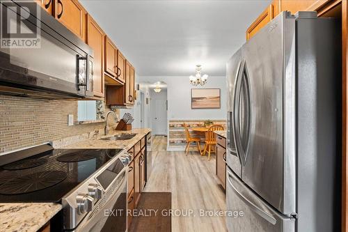 29 Barry Road, Quinte West (Murray Ward), ON - Indoor Photo Showing Kitchen