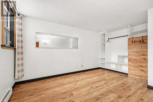 207 - 1180 Ohio Street, Ottawa, ON - Indoor Photo Showing Other Room