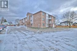 12 - 1061 VANSICKLE ROAD  St. Catharines (Grapeview), ON L2S 2X4