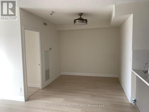 1505 - 398 Highway 7 E, Richmond Hill, ON - Indoor Photo Showing Other Room
