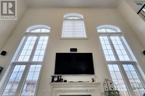 64 Chesney Crescent, Vaughan, ON - Indoor Photo Showing Other Room