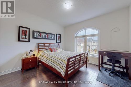 64 Chesney Crescent, Vaughan, ON - Indoor Photo Showing Bedroom