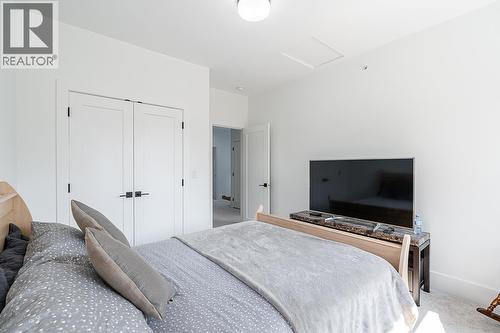 23091 134 Loop, Maple Ridge, BC - Indoor Photo Showing Bedroom