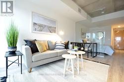 622 - 8 HILLSDALE AVENUE  Toronto, ON M4S 0B2