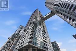 3916 - 15 ICEBOAT TERRACE  Toronto, ON M5V 4A5