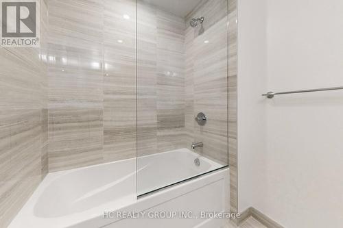 4803 - 8 Interchange Way, Vaughan, ON - Indoor Photo Showing Bathroom