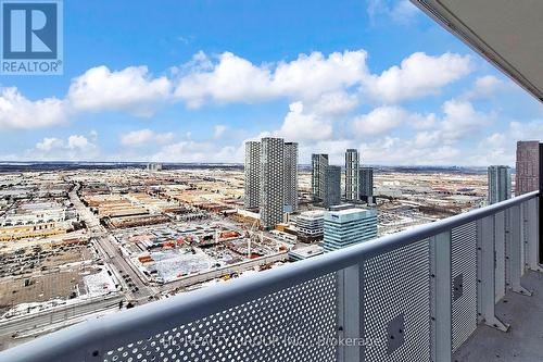 4803 - 8 Interchange Way, Vaughan, ON - Outdoor With View