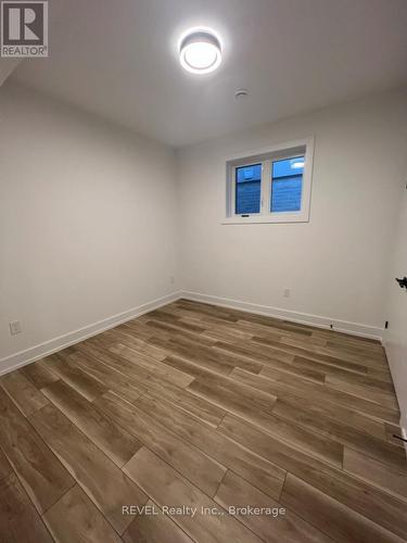 6129 Curlin Crescent, Niagara Falls (Forestview), ON - Indoor Photo Showing Other Room