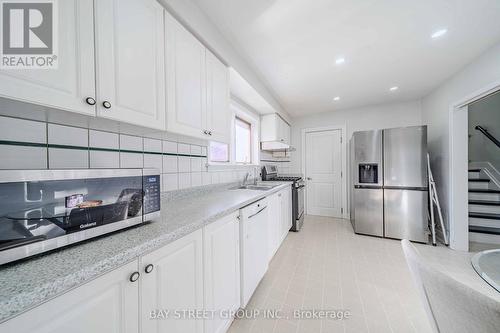 14 Amarillo Drive, Toronto, ON - Indoor Photo Showing Kitchen