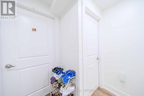 14 Amarillo Drive, Toronto, ON - Indoor Photo Showing Other Room