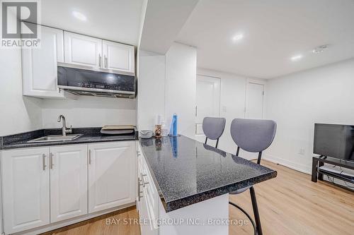 14 Amarillo Drive, Toronto, ON - Indoor