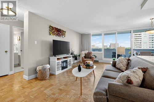 704 - 265 Poulin Avenue, Ottawa, ON - Indoor Photo Showing Living Room