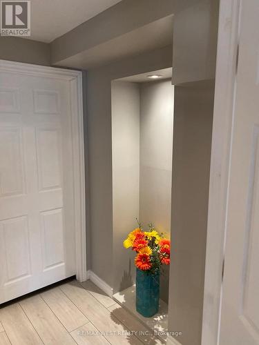 337 Stanton Avenue E, Vaughan, ON 