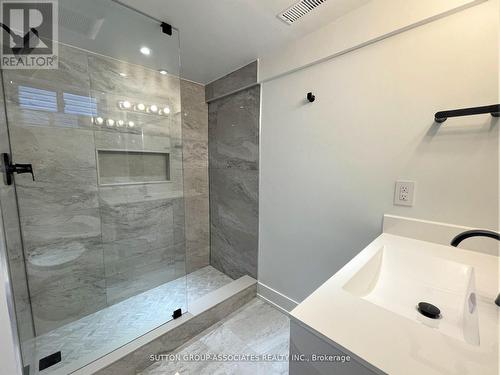Lower - 24 Dunraven Drive, Toronto, ON - Indoor Photo Showing Bathroom