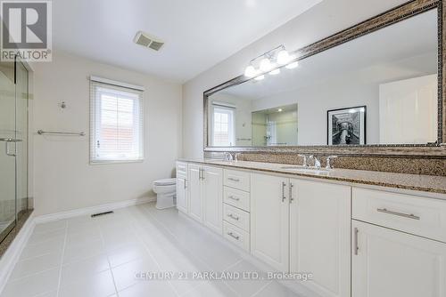 112 Strathearn Avenue, Richmond Hill, ON - Indoor Photo Showing Bathroom