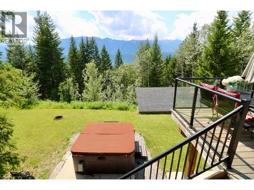 1529 Quartz Crescent, Golden, BC - Outdoor