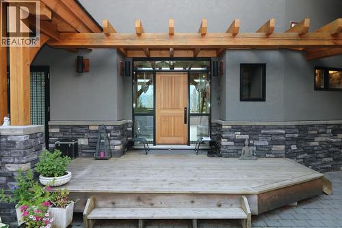 1529 Quartz Crescent, Golden, BC - Outdoor