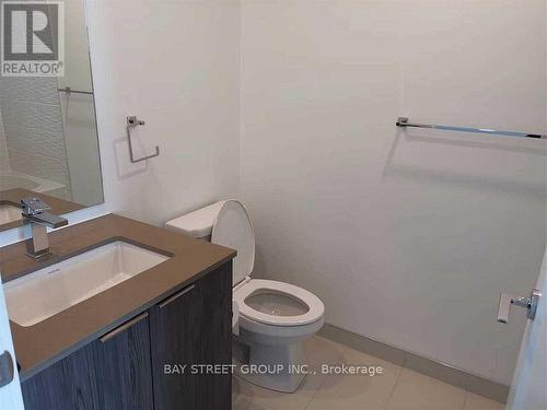 3506 - 70 Annie Craig Drive, Toronto, ON - Indoor Photo Showing Bathroom