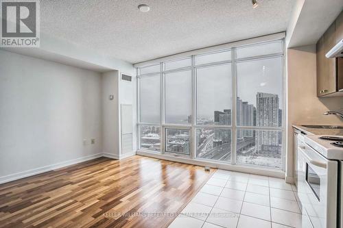 3616 - 11 Brunel Court, Toronto, ON - Indoor Photo Showing Kitchen