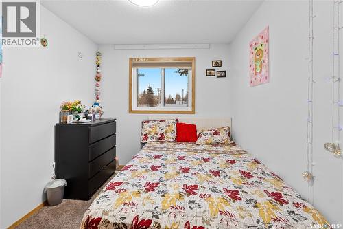 214-A Grant Street, Saskatoon, SK - Indoor Photo Showing Bedroom