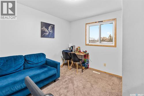 214-A Grant Street, Saskatoon, SK - Indoor