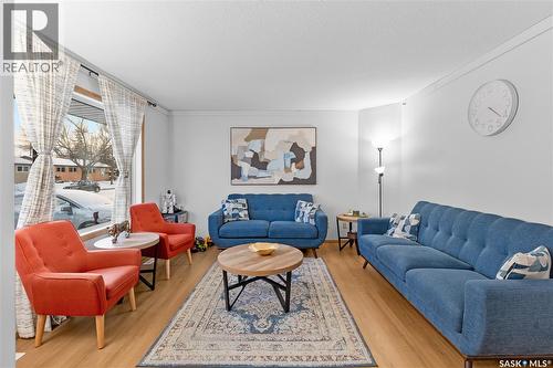 214-A Grant Street, Saskatoon, SK - Indoor Photo Showing Living Room