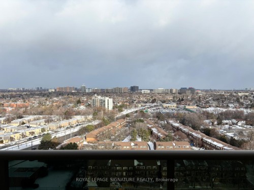 2007-812 Burnhamthorpe Road, Toronto, ON - Indoor Photo Showing Other Room