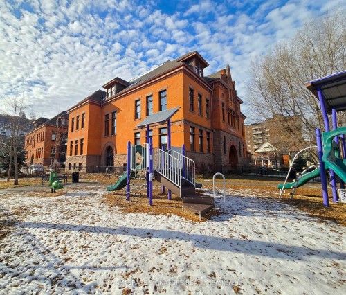 202-200 Stinson Street, Hamilton, ON - Outdoor