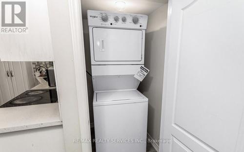 20 Driscoll Drive, Brampton, ON - Indoor Photo Showing Laundry Room