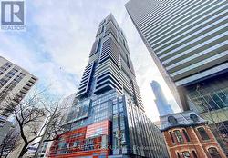 502 - 7 GRENVILLE STREET  Toronto, ON M4Y 0E9