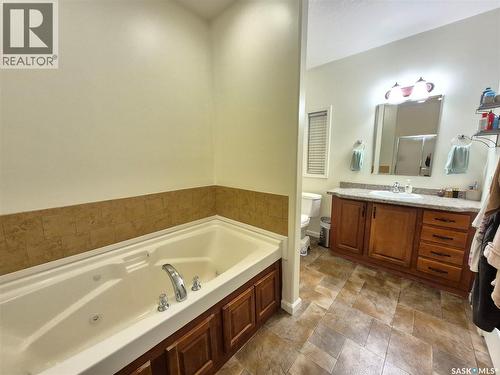 202 Saskatchewan Avenue, Pangman, SK - Indoor Photo Showing Bathroom
