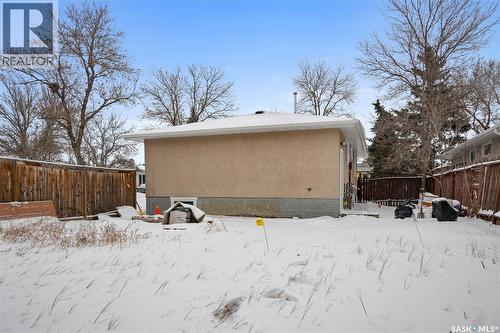 11 Denny Crescent, Regina, SK - Outdoor