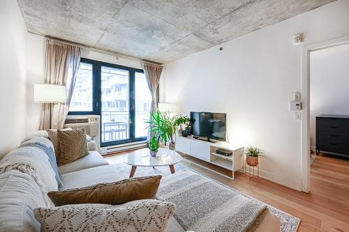 Living room - 510-300 Rue Ann, Montréal (Le Sud-Ouest), QC - Indoor Photo Showing Living Room